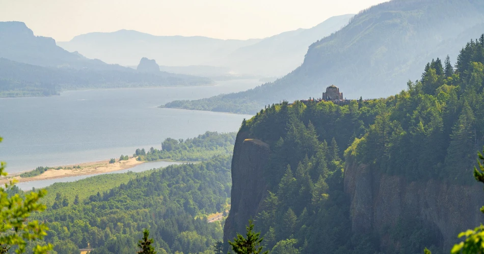 10 Best Stops: Portland to Hood River Road Trip